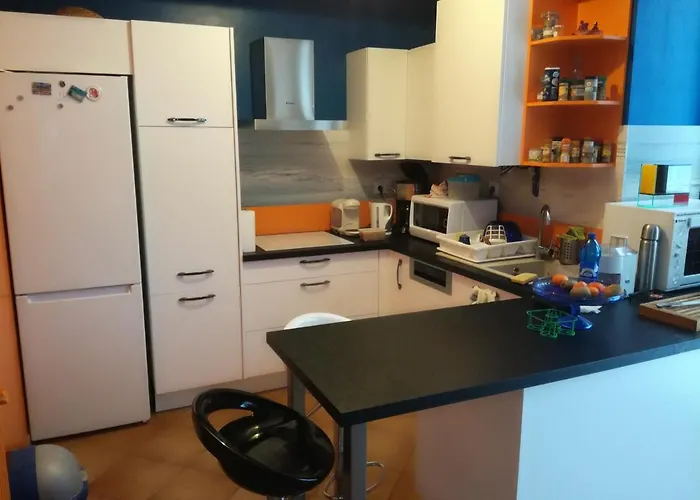 Galerie D'art D'une Ancienne Mairie De 1783 Bed & Breakfast Espelette